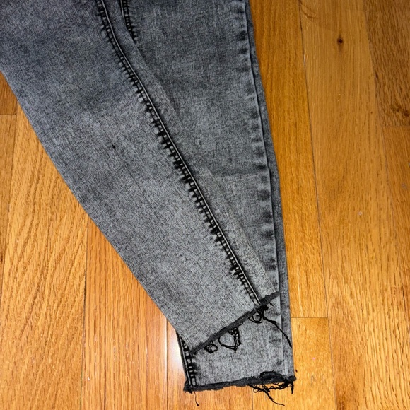 Zara Trafaluc Denim Collection Stone Wash Stretch jeans with frayed hem - Picture 5 of 9
